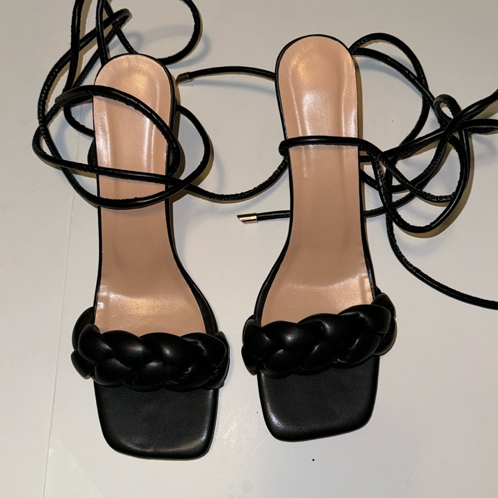SHEIN braided strappy sandals - Picture 3 of 5